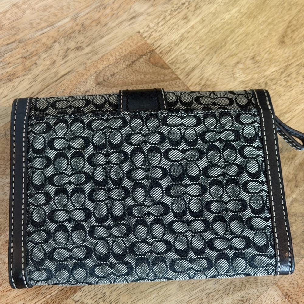 COACH Soho BUNDLE Signature C’s Black and Gray Shoulder Bag Set - Picture 7 of 9